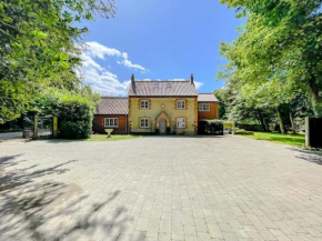 The Gatehouse